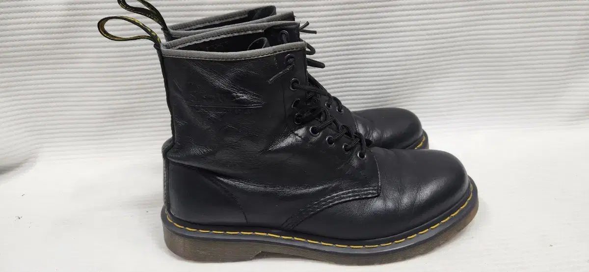 DR. MARTENS ドクターマーチン 1460 8 ホール ウォーカーブーツ 10M 280 サイズ