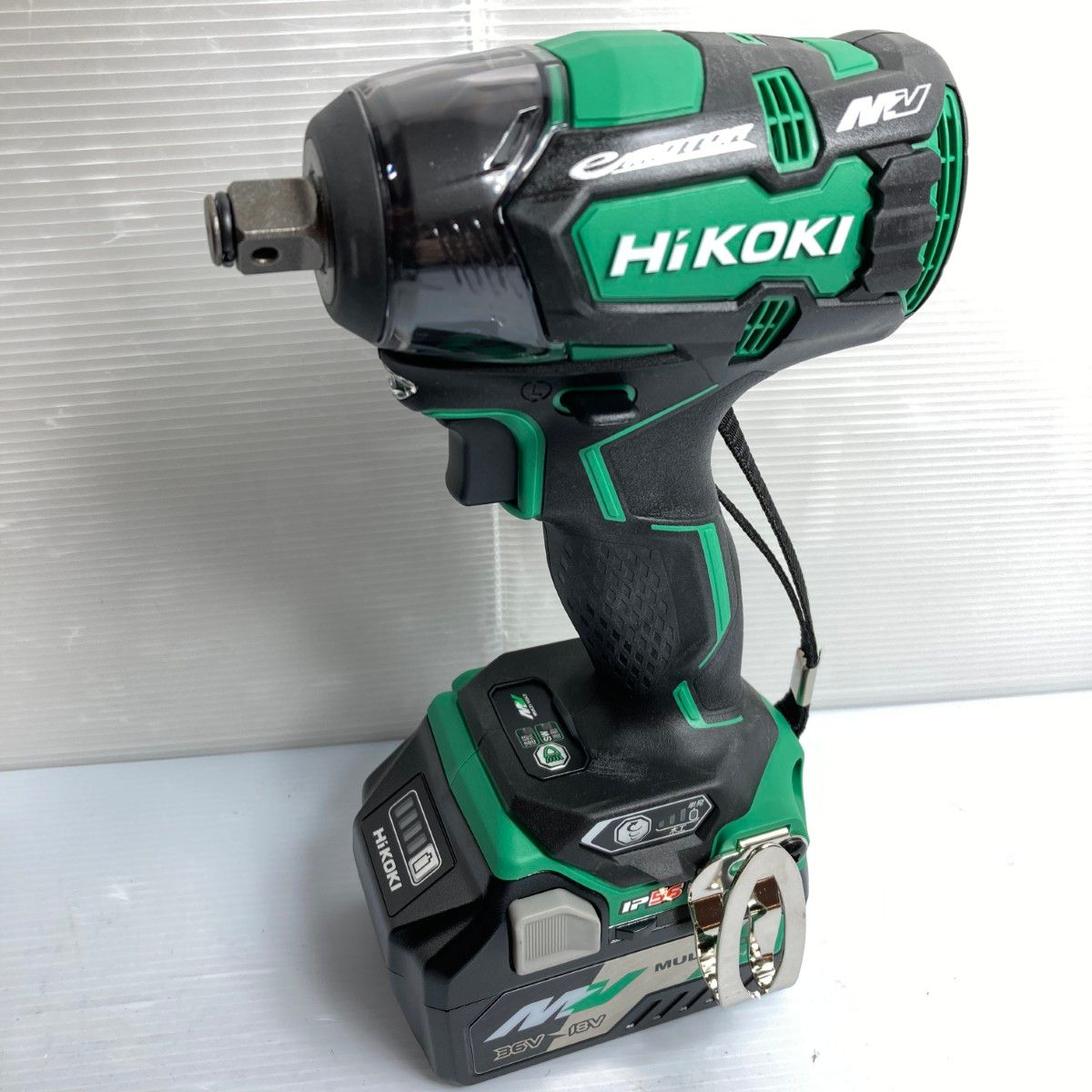 HiKOKI ハイコーキ 36V コードレスインパクトレンチ バッテリ2個 充電器 ケース付 差込角19mm PSEマークあり WR36DC 2XP グリーン