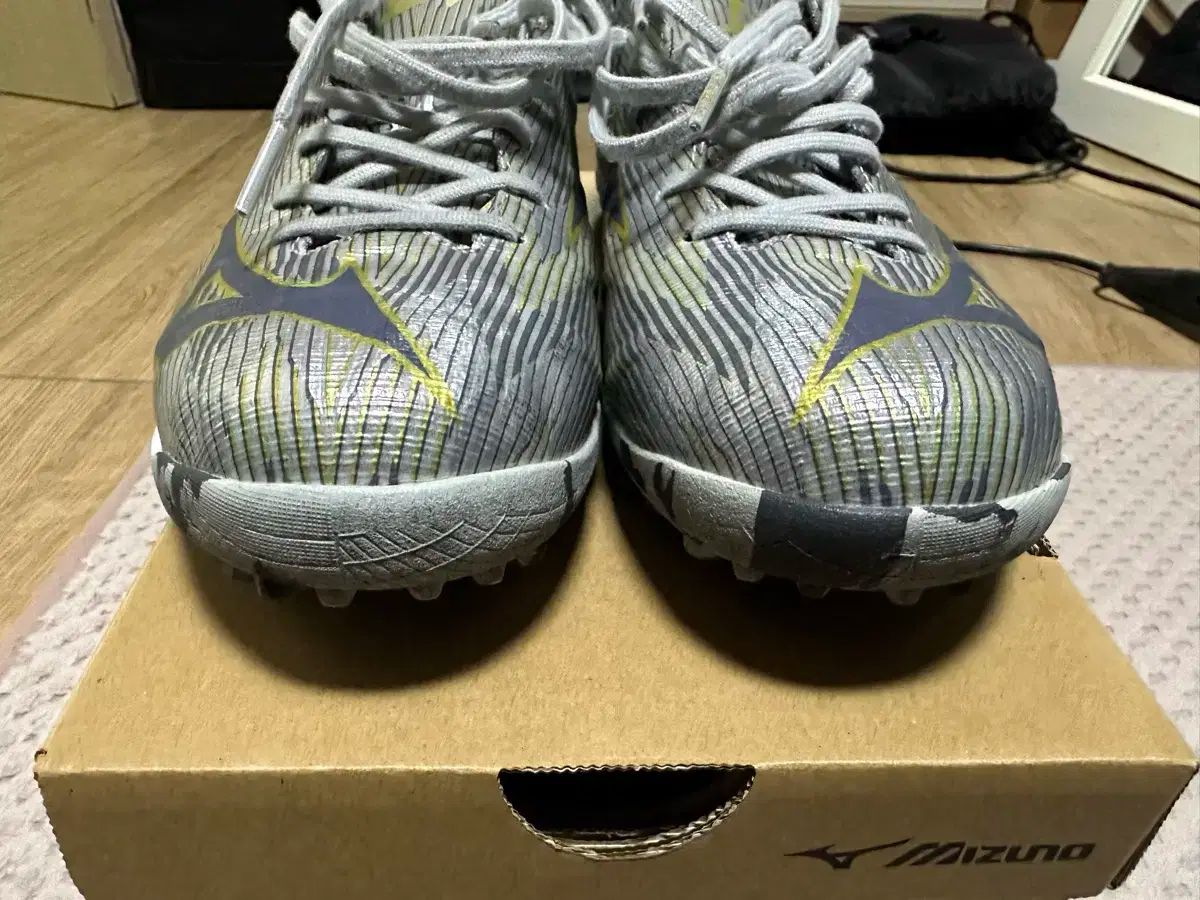 ミズノ アルファ2 エリート AS TF サッカーシューズ