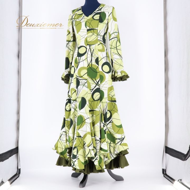 フラメンコ衣装　ワンピース　グリーン フラメンコ衣装 ワンピース 緑 グリーン