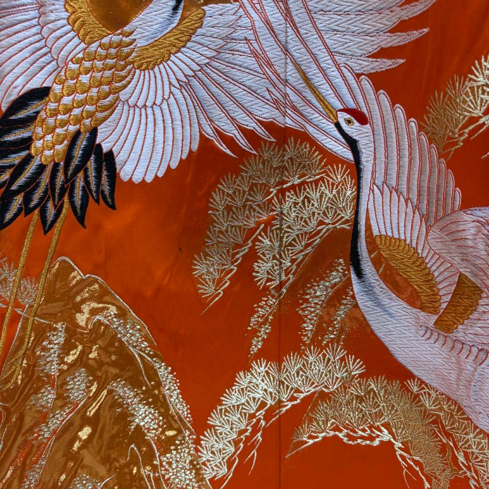 色打掛 正絹 鶴 刺繍 朱色 橙 打掛 花嫁衣裳 婚礼 リサイクル 中古