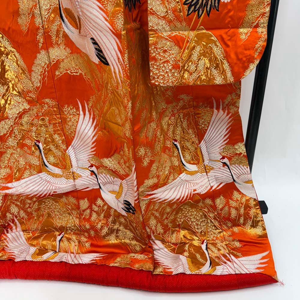 色打掛 正絹 鶴 刺繍 朱色 橙 打掛 花嫁衣裳 婚礼 リサイクル 中古