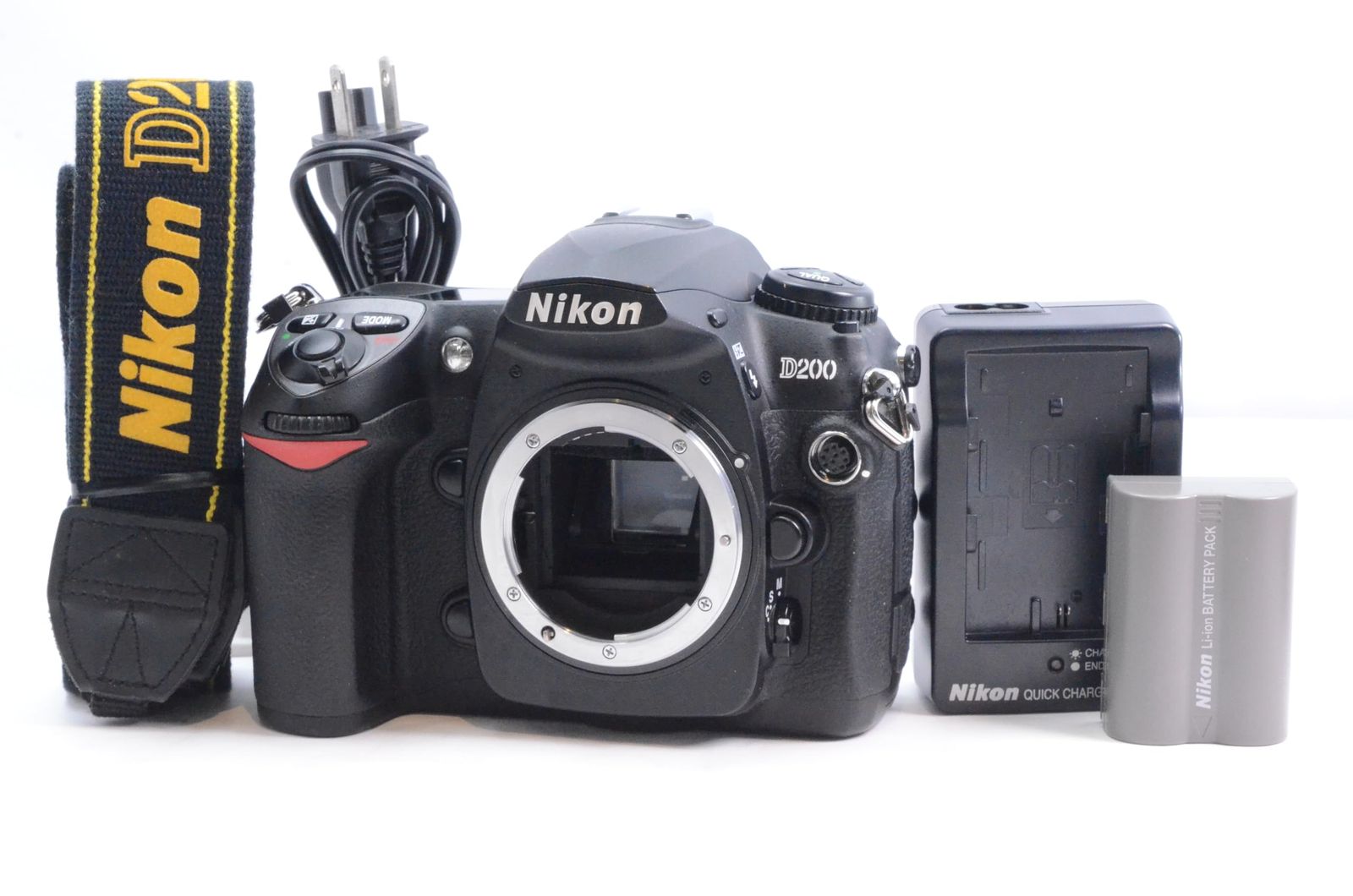 Nikon D200 付属品多数 Amazon | Nikon デジタル一眼レフカメラ D200 ボディ本体 | デジタル