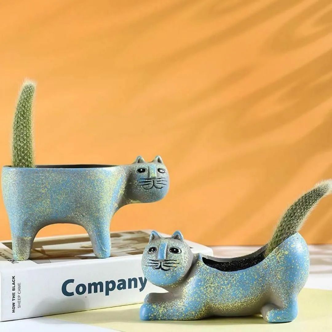 気持ち悪い顔のネコ グリーン 観葉植物 プランター 多肉植物 植木鉢 花瓶 緑 サボテン かわいい おしゃれ 室内 屋外 陶器 鉢植え 尻尾  引越し祝い プレゼント おもしろ雑貨 インテリア キャット 動物 オブジェ 置物 am, image size:1080x1080