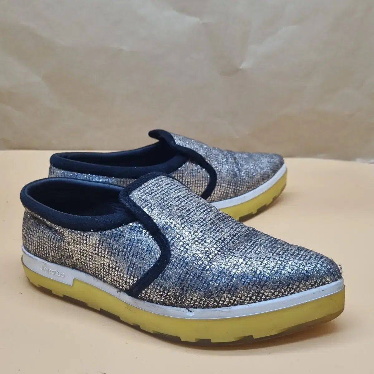 ジミーチュウ グリッター レディース スリッポン 37 235