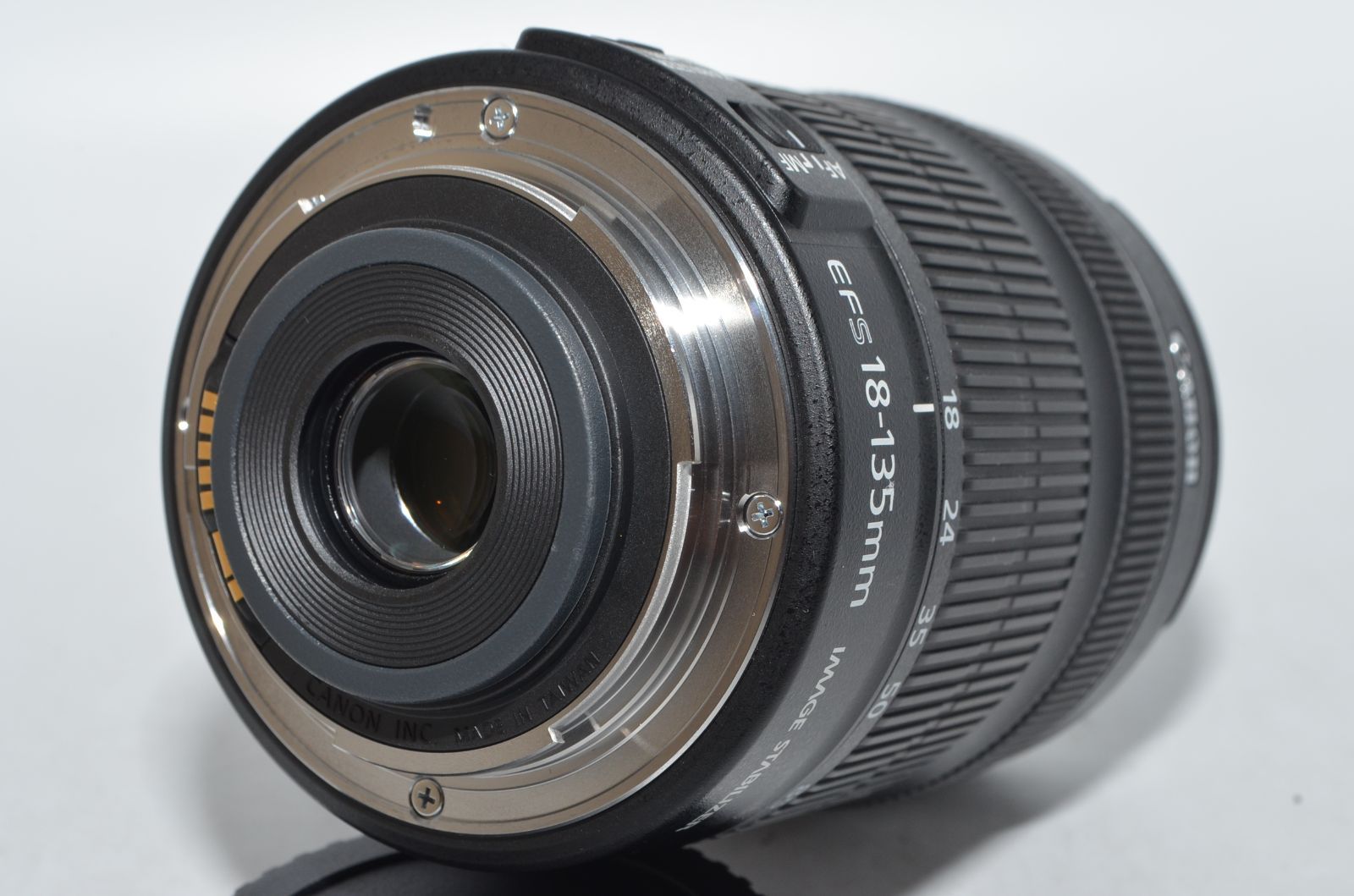 251055 Canon 標準ズームレンズ EF-S 18-135mm F3.5-5.6 IS STM APS-C対応