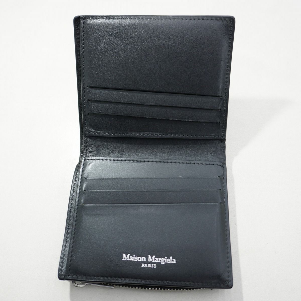 付属品完備❗️新品未使用✨マルジェラコンパクトウォレットミニ財布4ステッチ黒レザー 美品 正規 Maison Margiela メゾン マルジェラ 二つ折り 財布