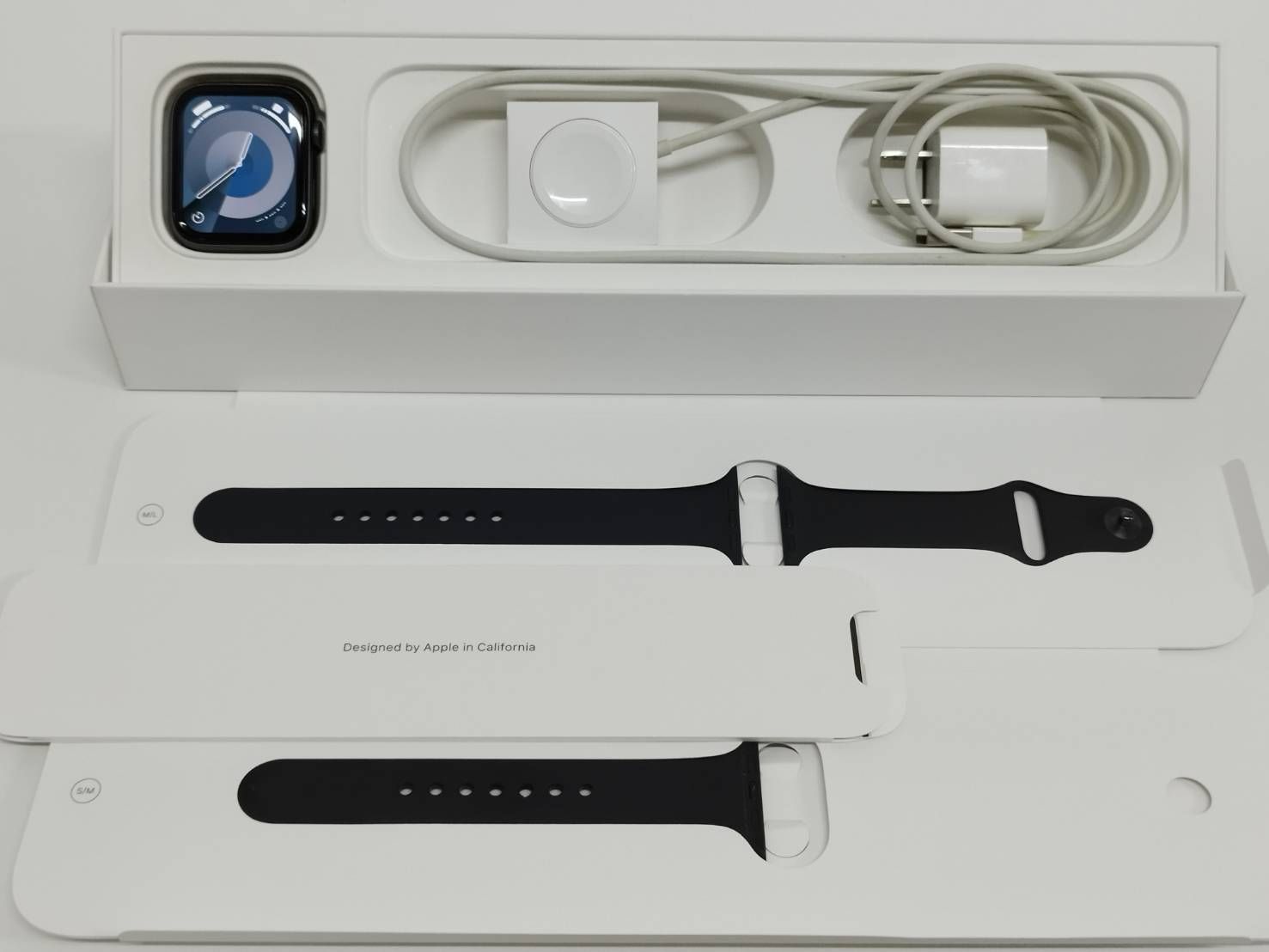 Apple Watch Series 4 GPS 44mm A1978 スペースグレー MU6D2J A