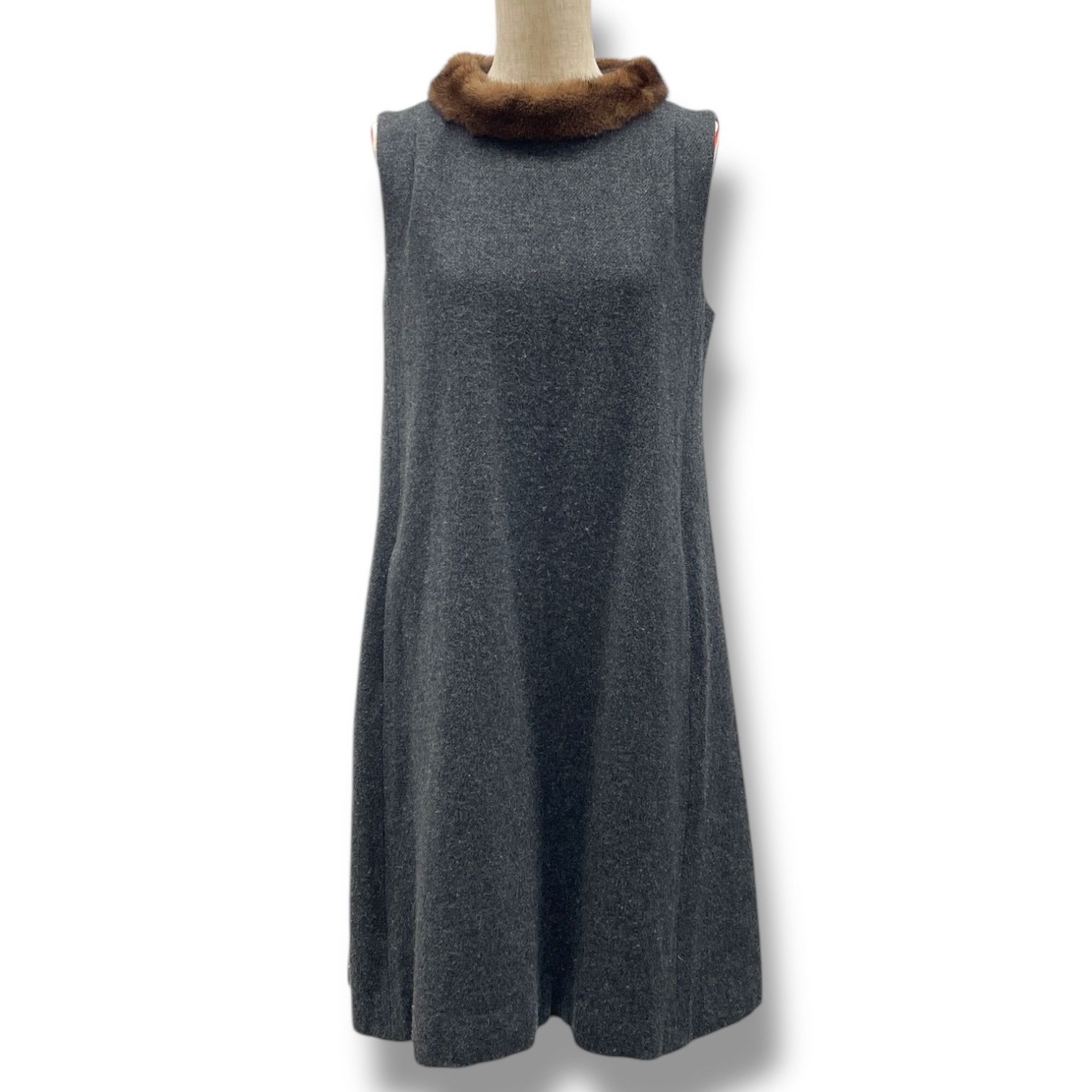 DAISY LIN for FOXEY デイジーリン フォクシー ミンクファー付き ノースリーブワンピース Aライン ウール 32092-DAOFX22MN 灰色 グレー 40サイズ レディース 冬 ゴーゴー古着マルイファミリー溝口店 23 No.210