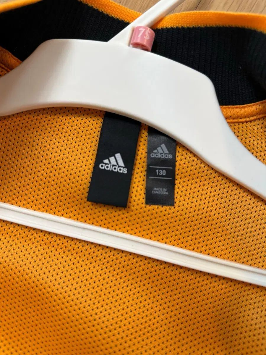 キッズ ブラック