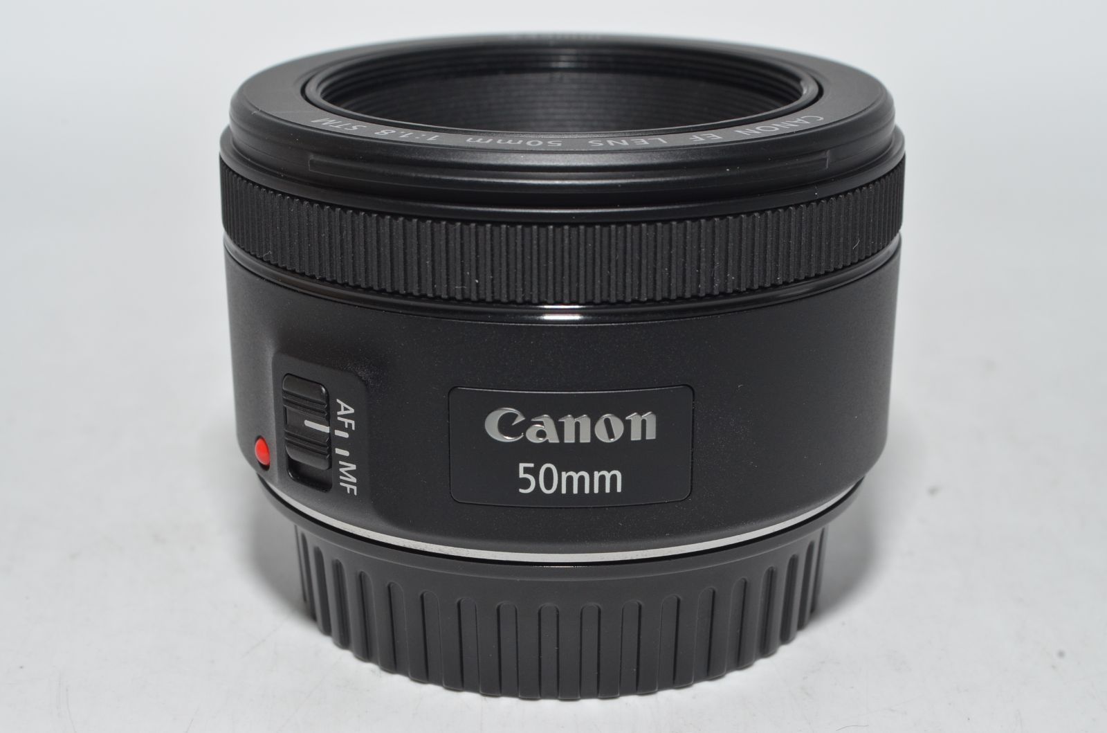 単焦点レンズ EF50mm