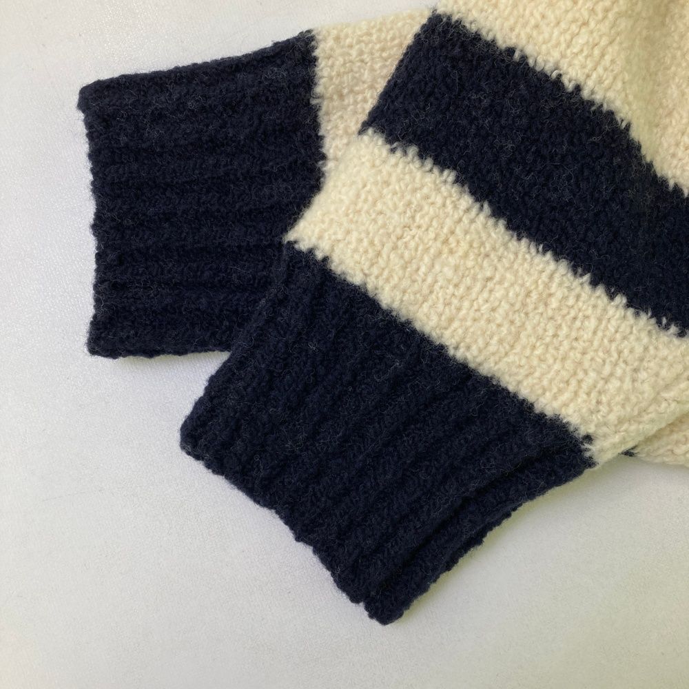 ニットセーター ホワイト系