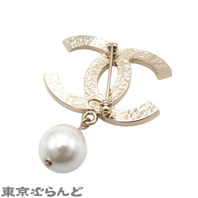 シャネル CHANEL ブローチ ライトゴールド メタル フェイクパール ココ
