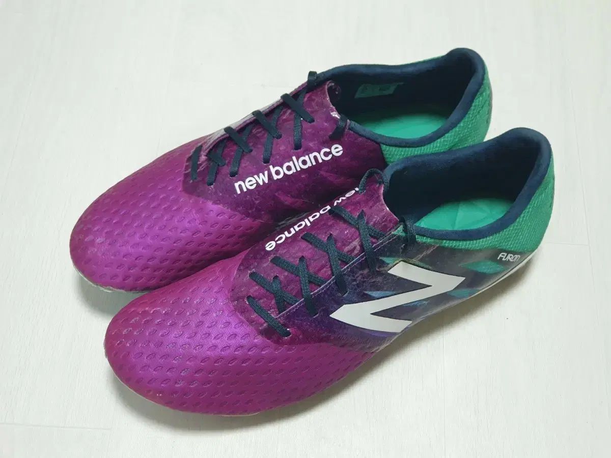 ニューバランス フューロン プロ FG 280サイズ