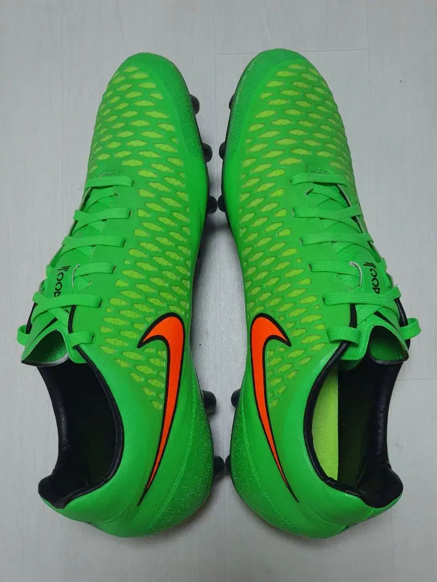  S級 高品質 NIKE マジスタ オーパス HG-E 26.5 cm フットサルシューズ シューズ