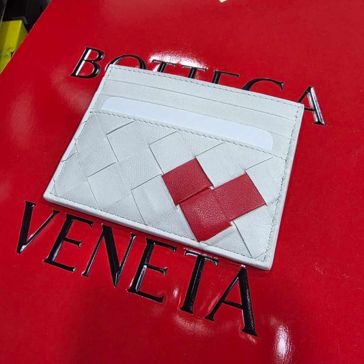 ボッテガ イントレチャート カードウォレット ハート