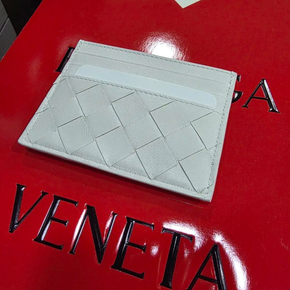 イントレチャート カードウォレット