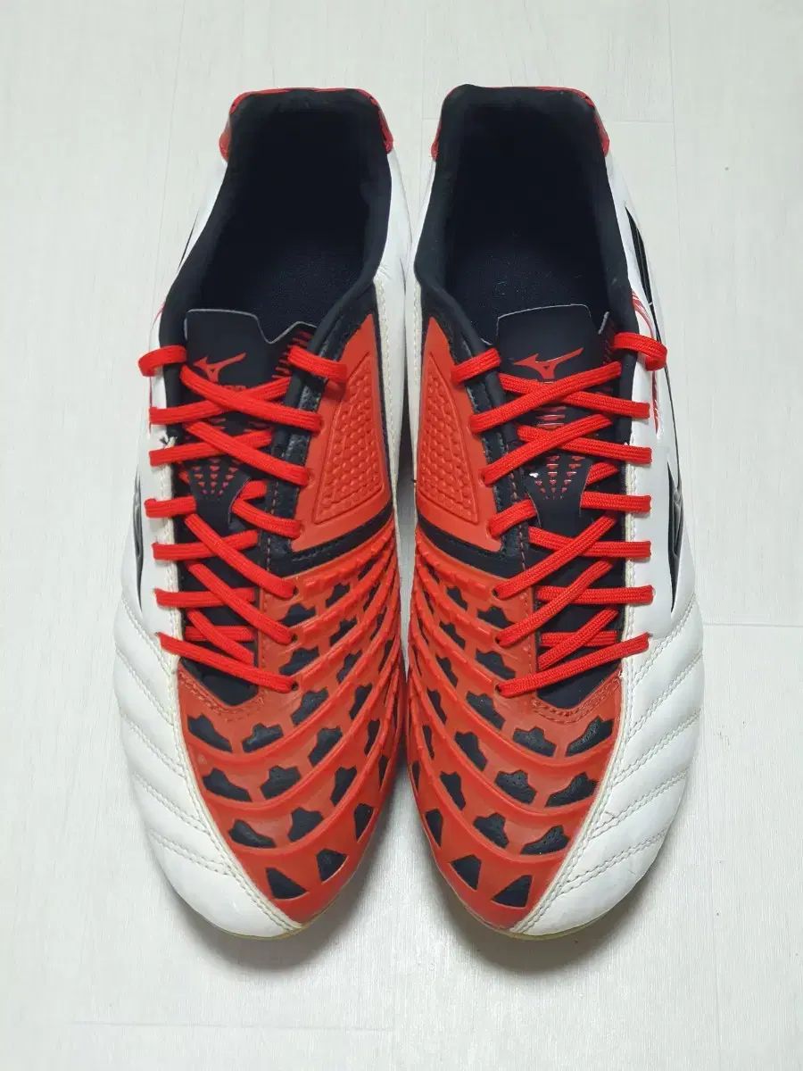 A級 mizuno ミズノ イグニタス 3 レッド MD MG 26