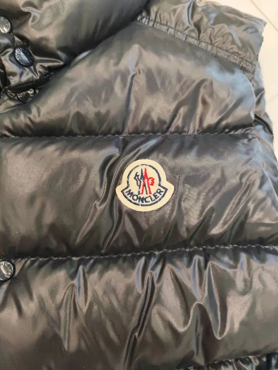  MONCLER モンクレール TIB ダウンベスト 14 A ベスト ジレ ベスト ジレ ビスチェ