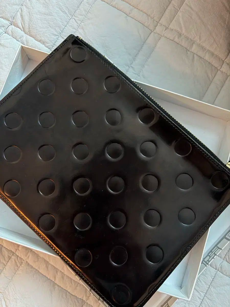 コム デ ギャルソン comme des garcons ポルカドット クラッチバッグ