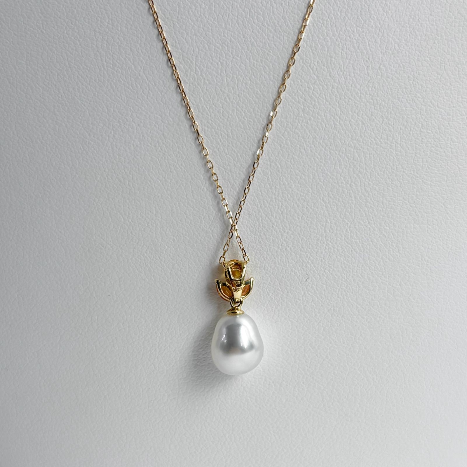 南洋白蝶ケシ真珠 K18ネックレス 7-8mm サファイア 個性 - メルカリ