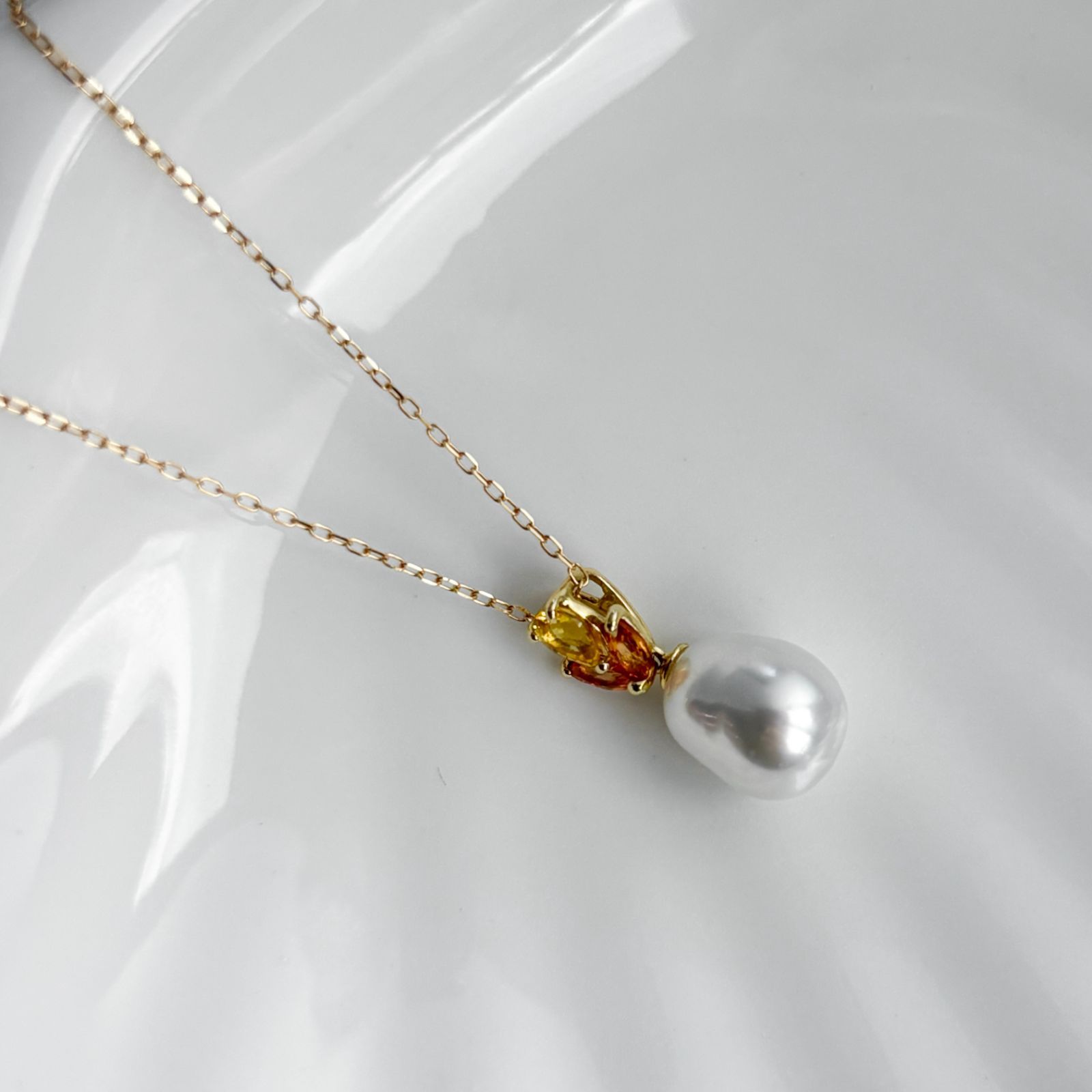 南洋白蝶ケシ真珠 K18ネックレス 7-8mm サファイア 個性 - メルカリ