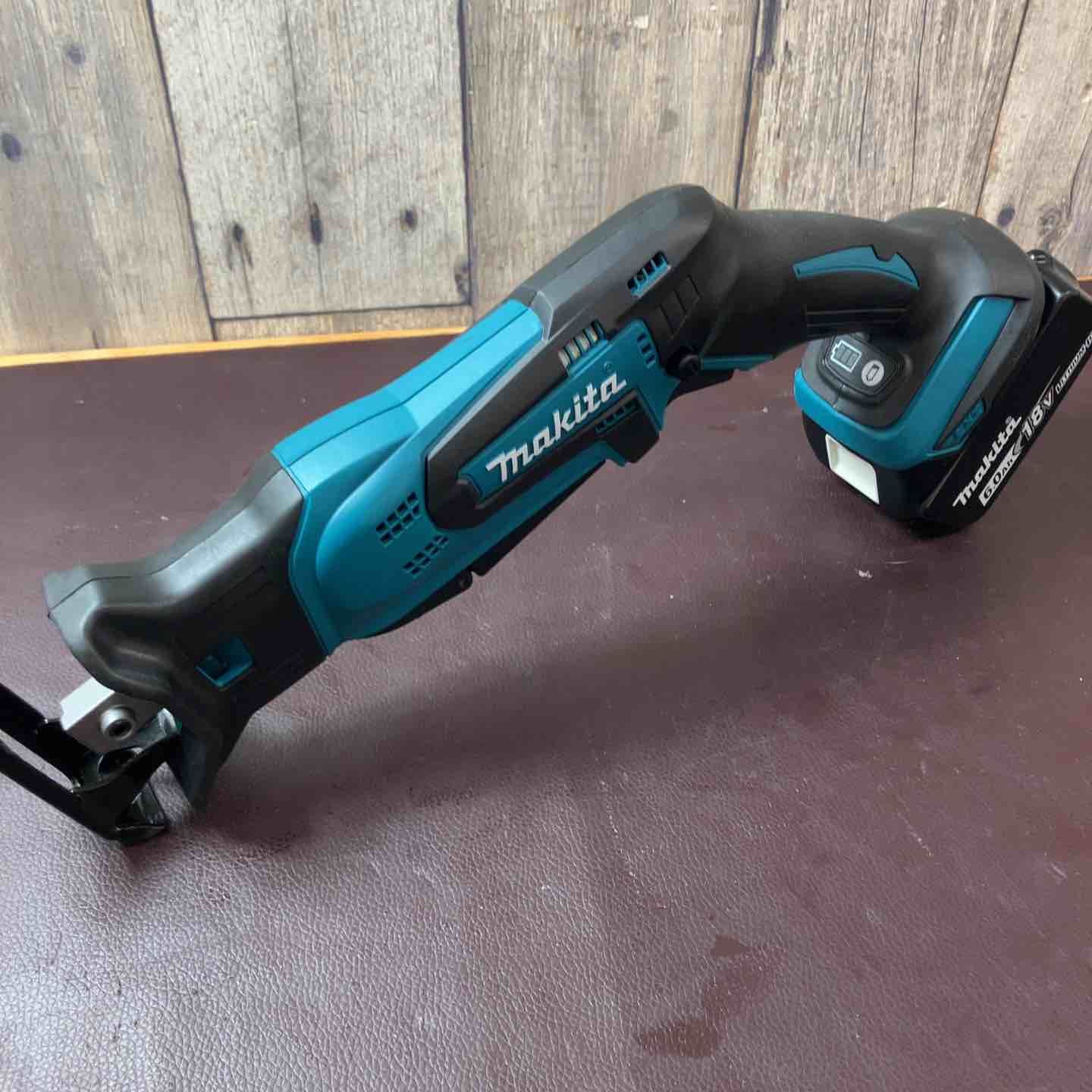 品 マキタ makita コードレスレシプロソー JR184DZ 18Vバッテリー1個付 東大和店