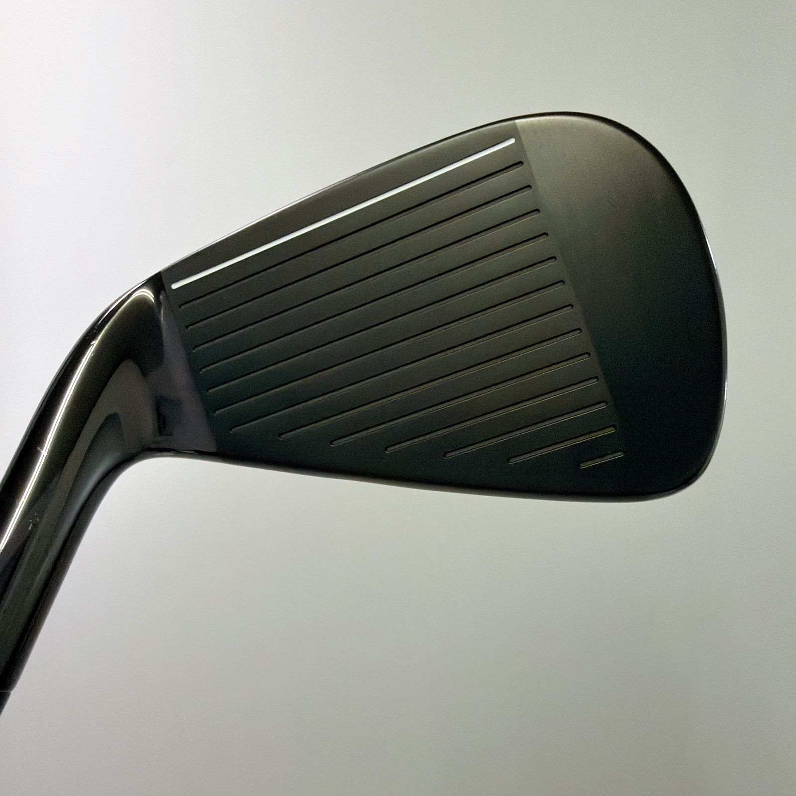 新品グリップ 極美品 テーラーメイド P790('21) BLACK アイアン 2021年