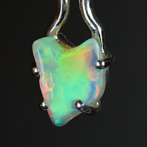 〔J 368-4〕エチオピアンオパール ローズクォーツ sv 925 宝石質原石ペンダントトップ opal rosequartz