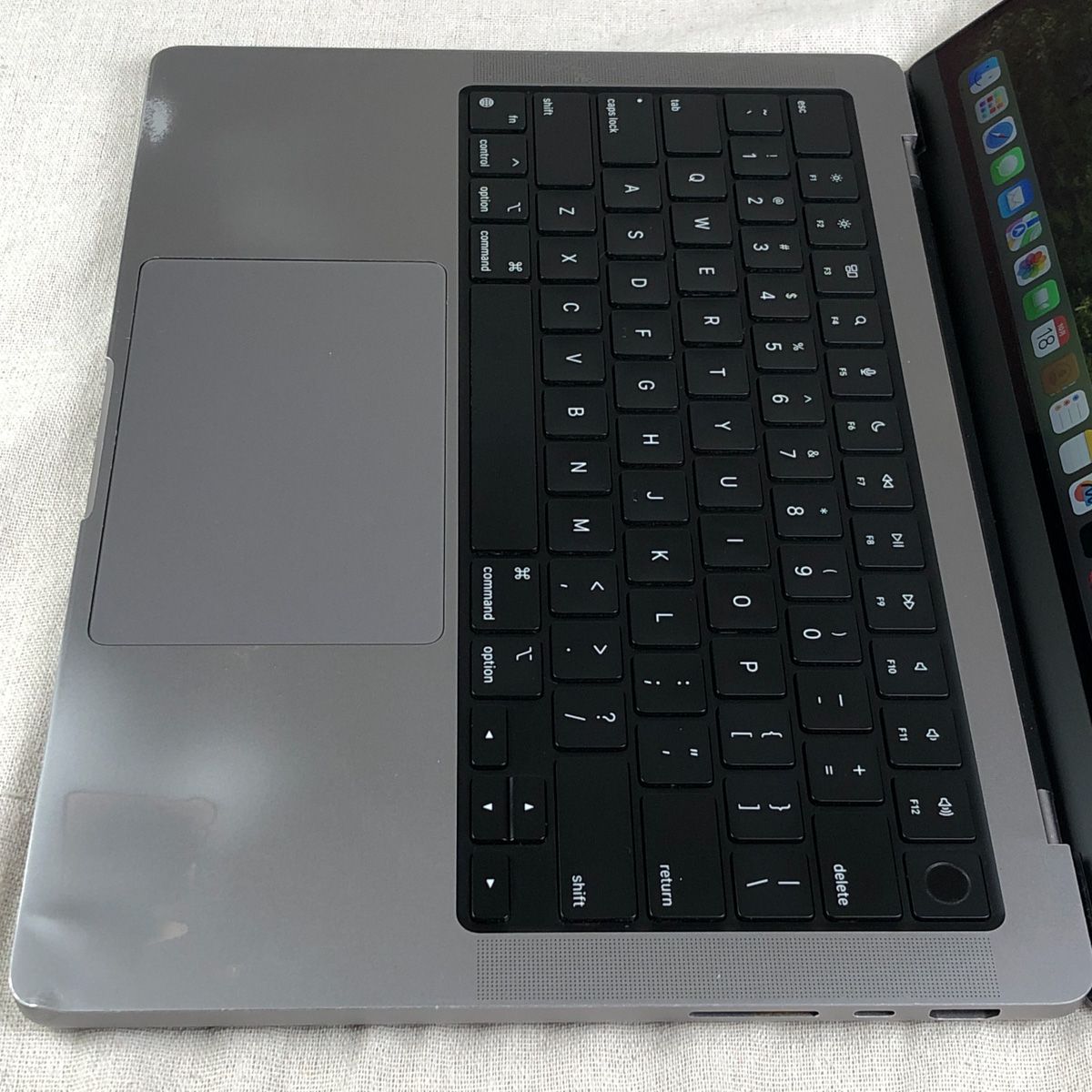 ◇ジャンク品・本体のみ◇Apple MacBook Pro (14インチ 2021) 【M1 Pro