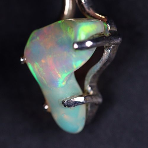 〔J 368-6〕エチオピアンオパール ブルーカイヤナイト sv 925 宝石質原石ペンダントトップ opal kyanite