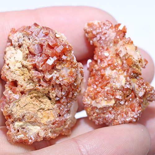 D361-29〕バナジナイト(褐鉛鉱) モロッコ産 Vanadinite 2個 鉱物原石