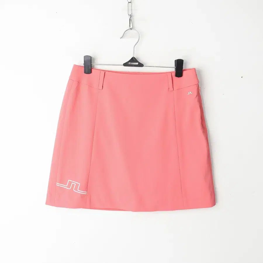 25/J.LINDEBERG(J.リンドバーグ) ゴルフ サラ ベーシック スカート