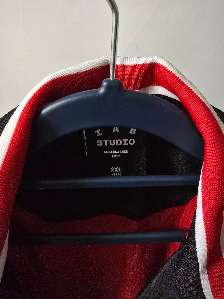 アセンティック