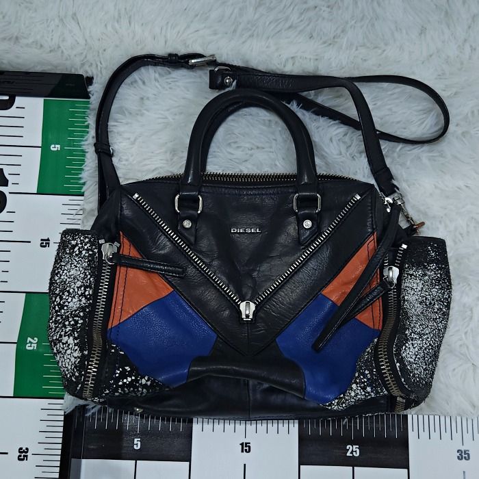 ディーゼル DIESEL LE-ZIPPER ダメージ加工 2way クロスボディ