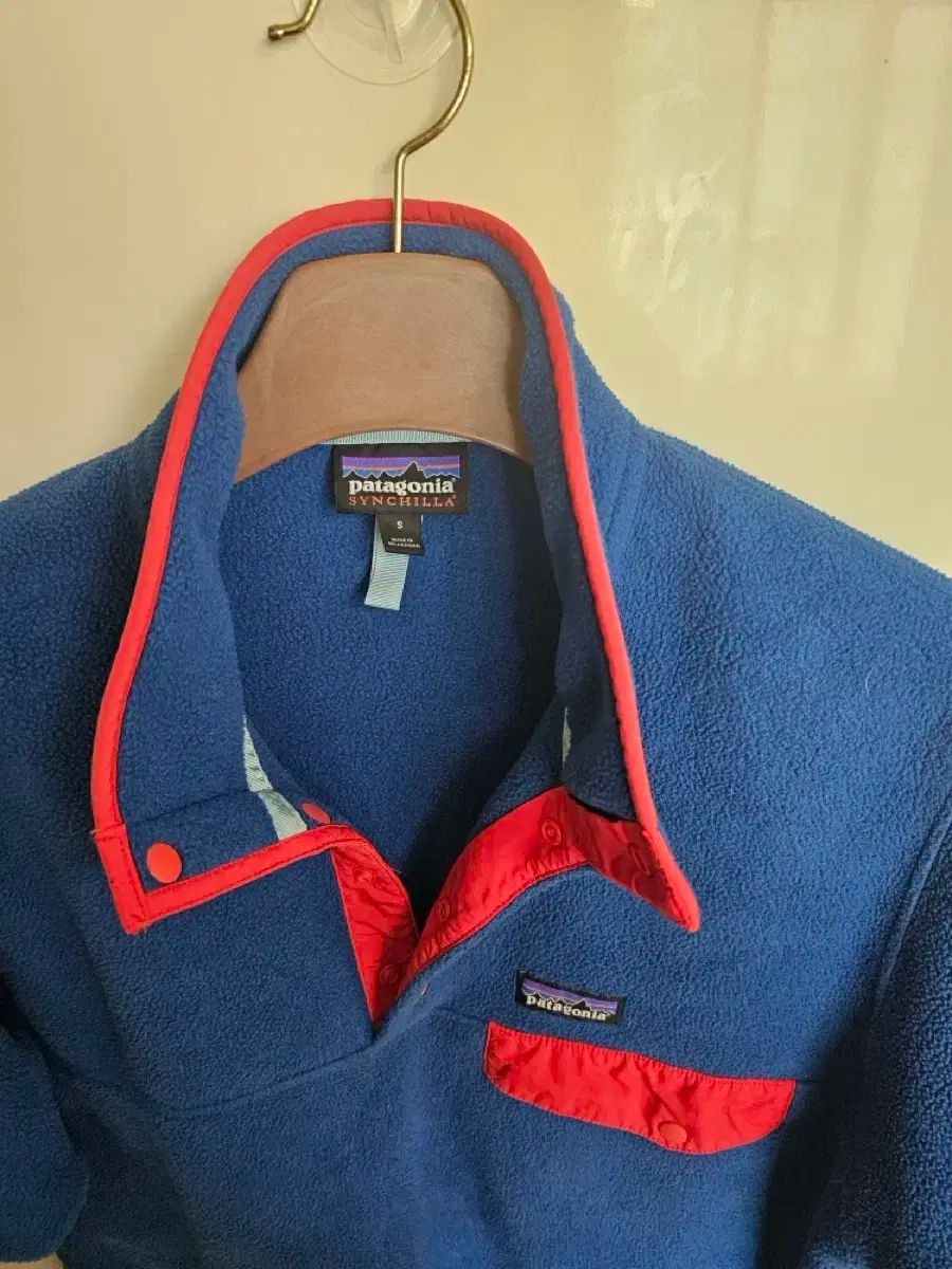 パタゴニア Synchilla シンチラ S ブルー レッド