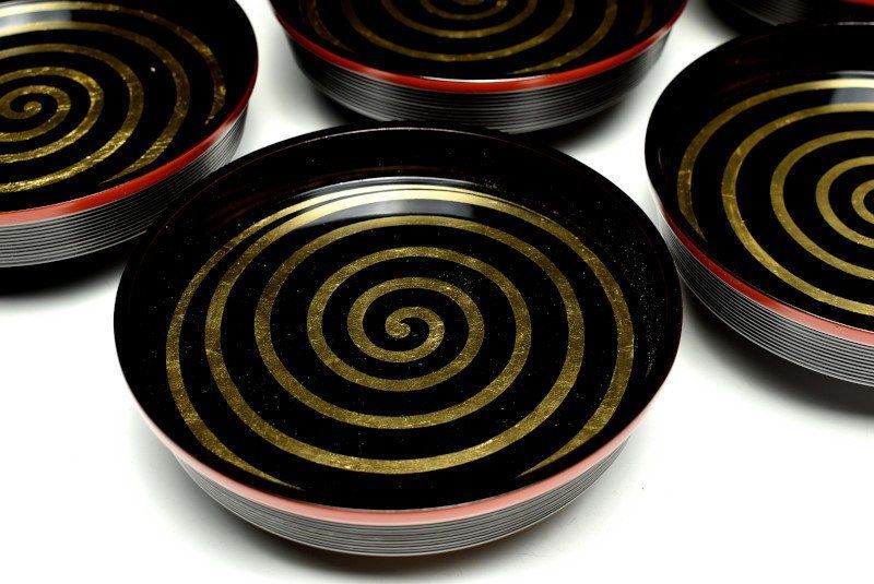 蔵C 8544 b 黒朱塗 柳庵好 金渦向付皿 台皿 五客