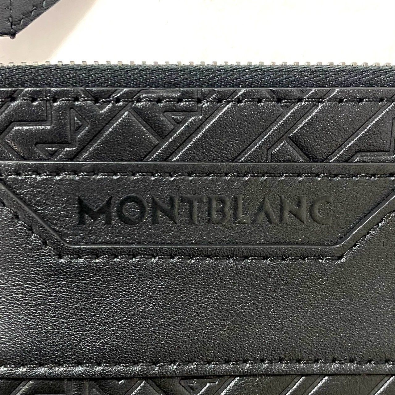 レザー ブラック