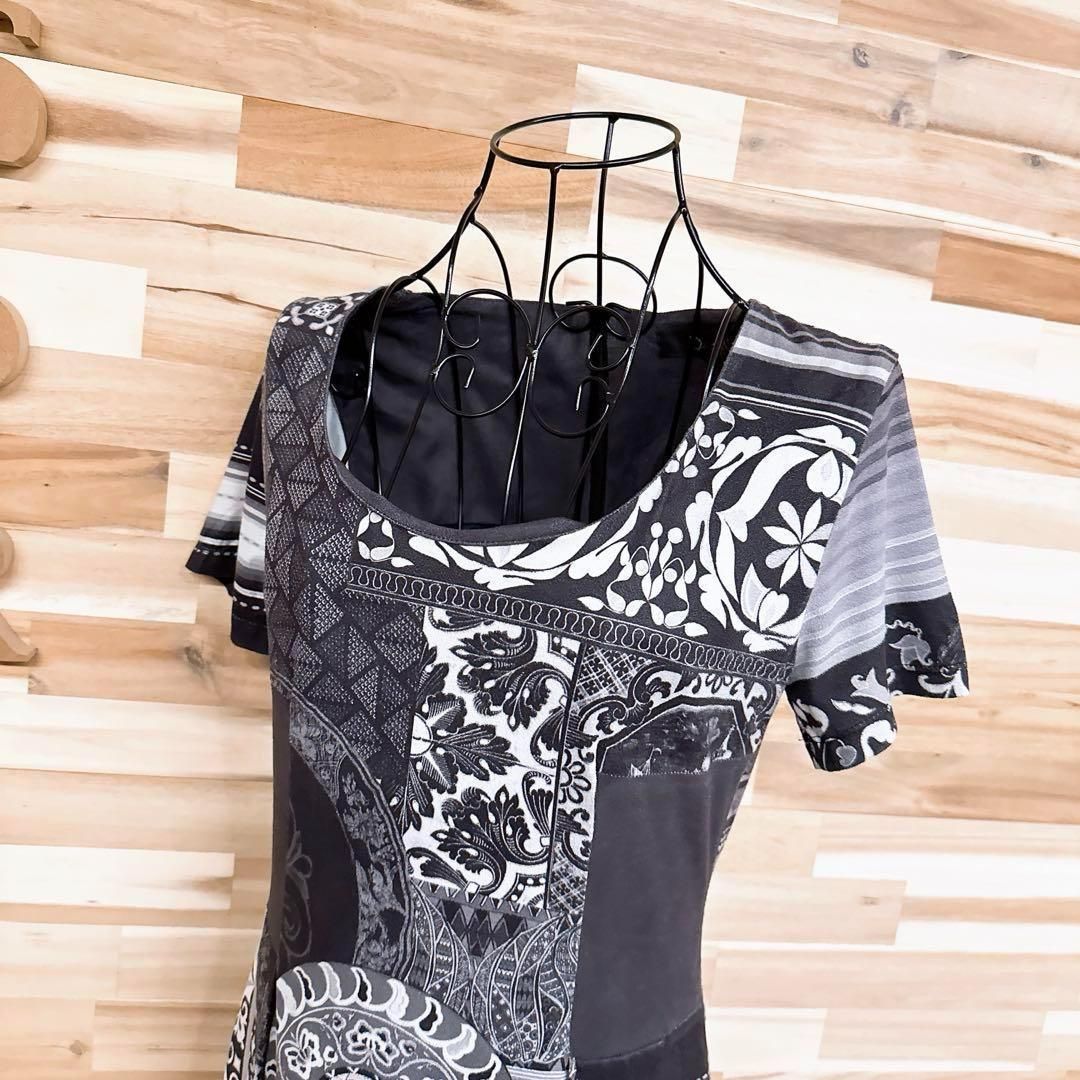 デシグアル フェイク スエード アート ワンピース 花柄 M グレー×白