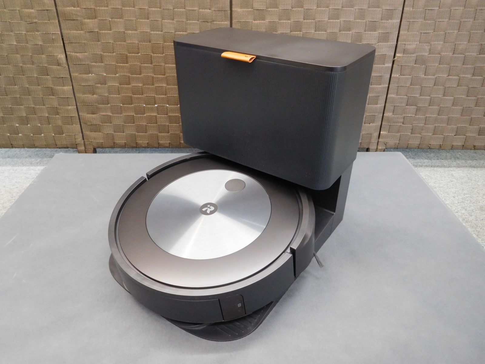 iRobot アイロボット Roomba ロボット掃除機 ルンバ j 7 RVE Y 1 ADG N M 0631