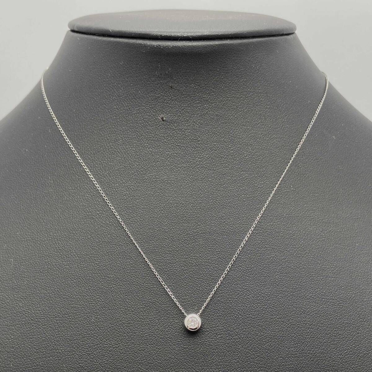 ネックレスPT850、k18WG、タイヤ1.0ct、鑑別書付、重6.47g ネックレスPT850、k18WG、タイヤ1.0ct、鑑別書付、重6.47g