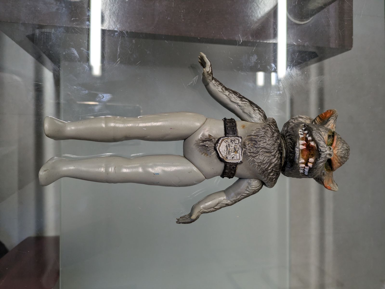 狼男 バンダイ ソフビ