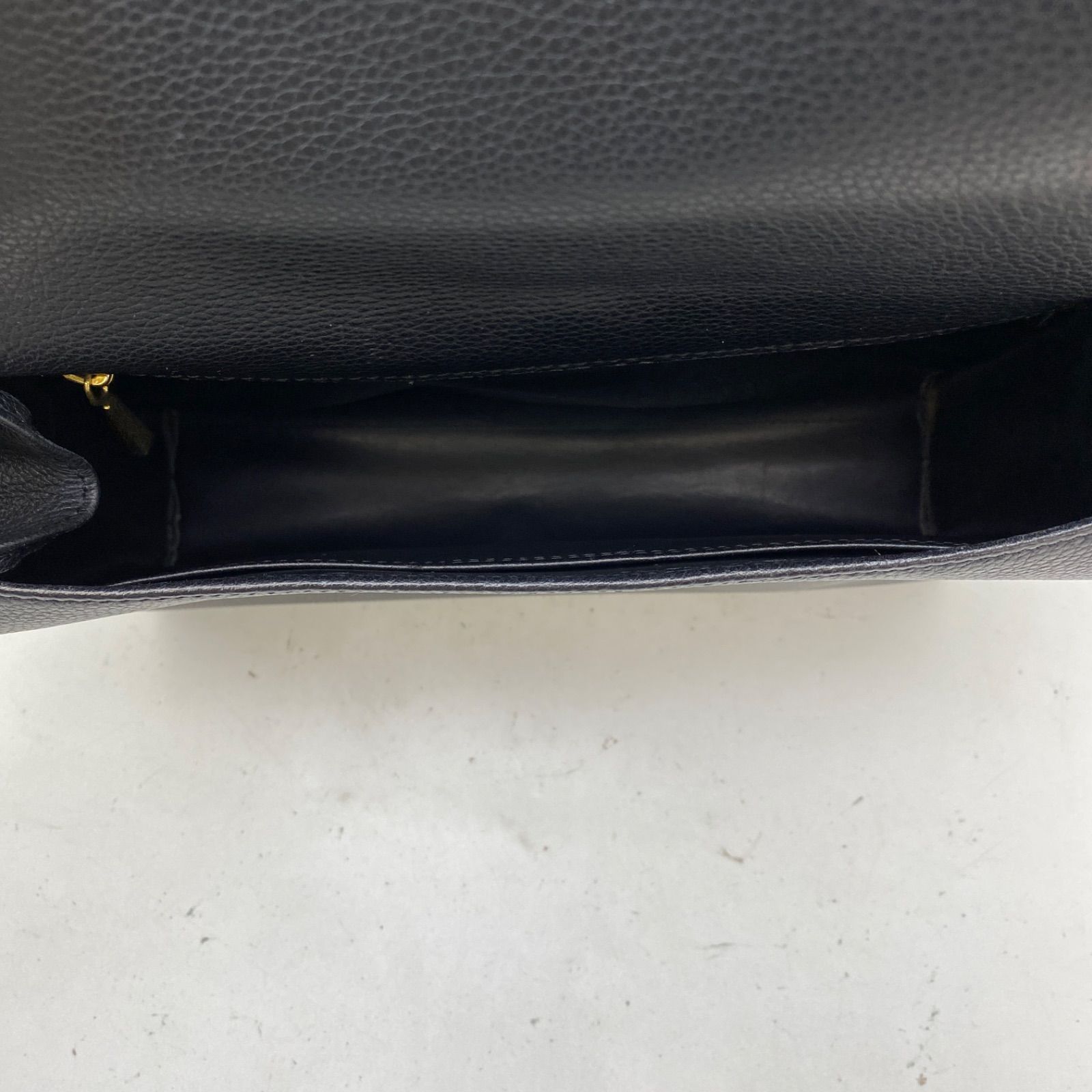 ショルダーバッグ 革