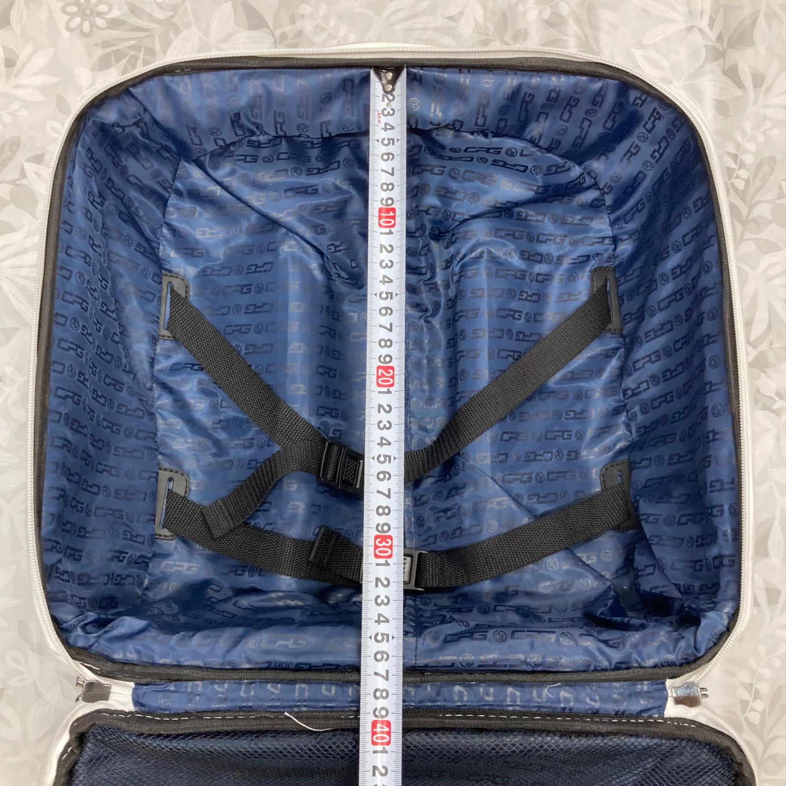 キャリーケース