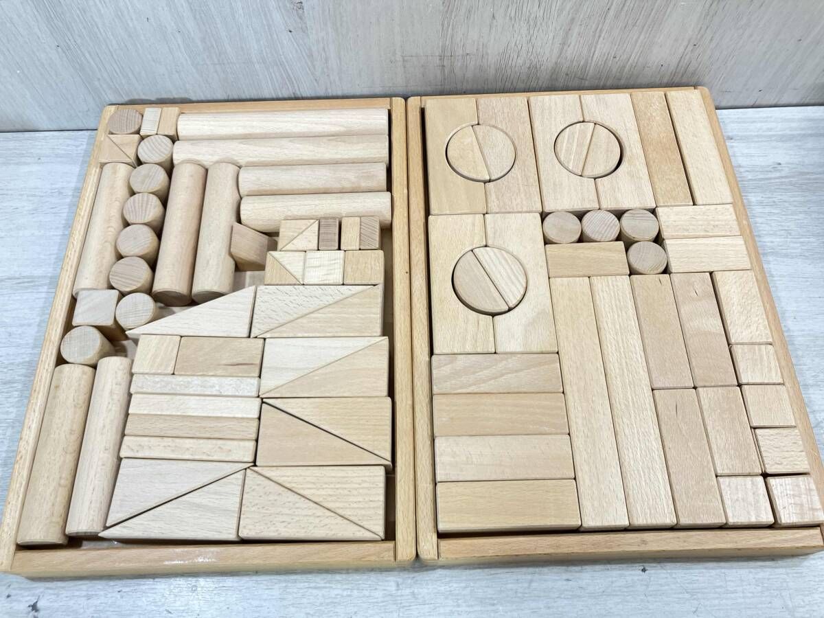 モンテッソーリ　積み木　プルチノ　ブロックス　5段　中央出版 モンテッソーリ 積み木 プルチノ ブロックス 5段 中央出版