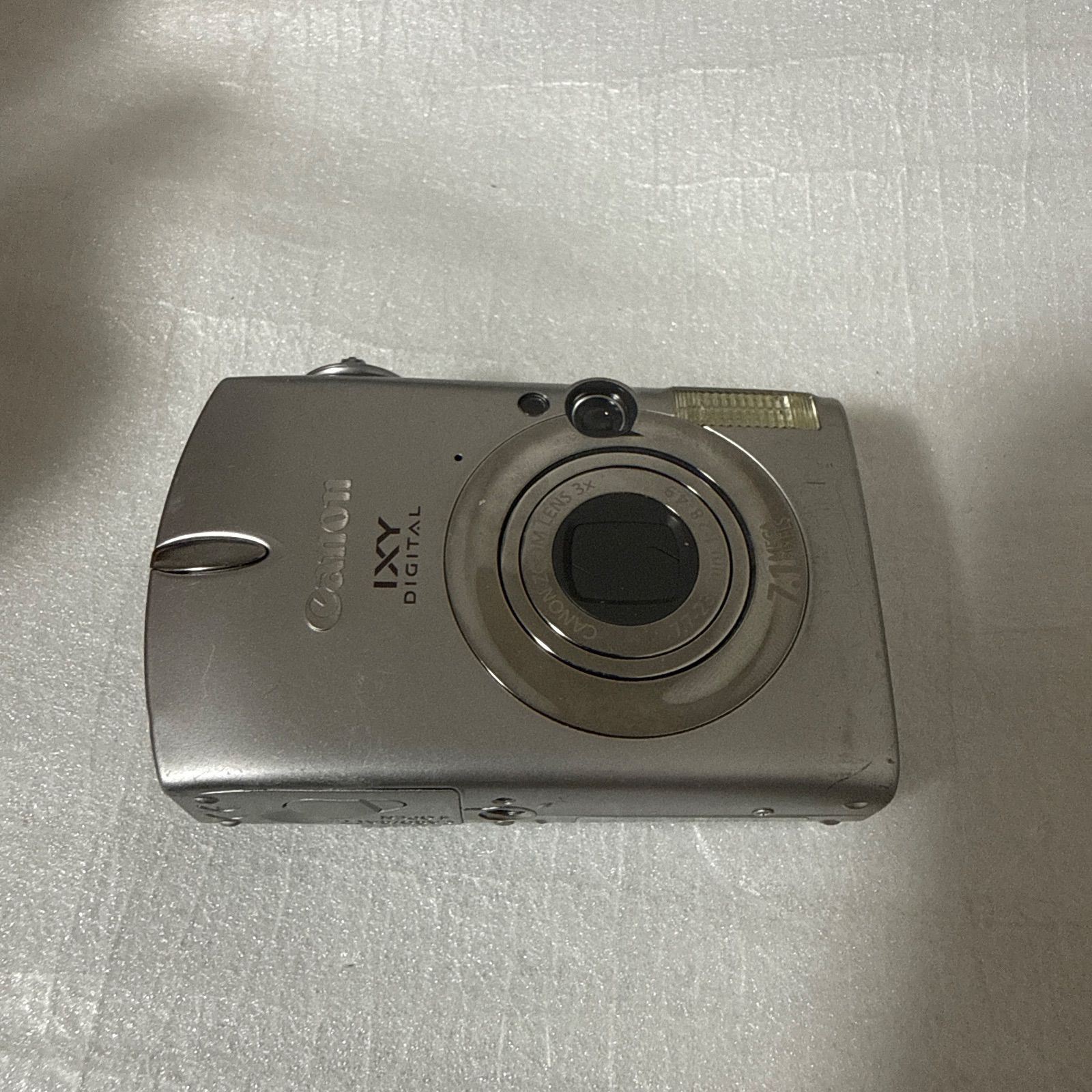 動作良好 デジカメ 本体 Canon IXY DIGITAL 700 現状品