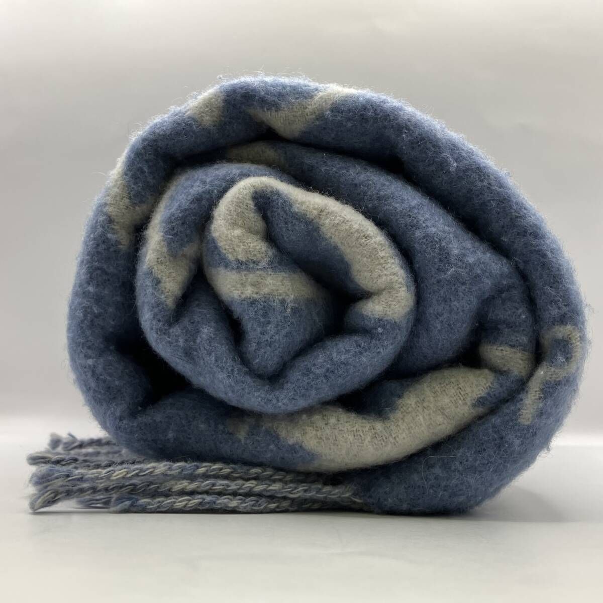 本体のみ LOUIS VUITTON ルイ ヴィトン M 75704 エシャルプ レイキャビック マフラー カシミヤ