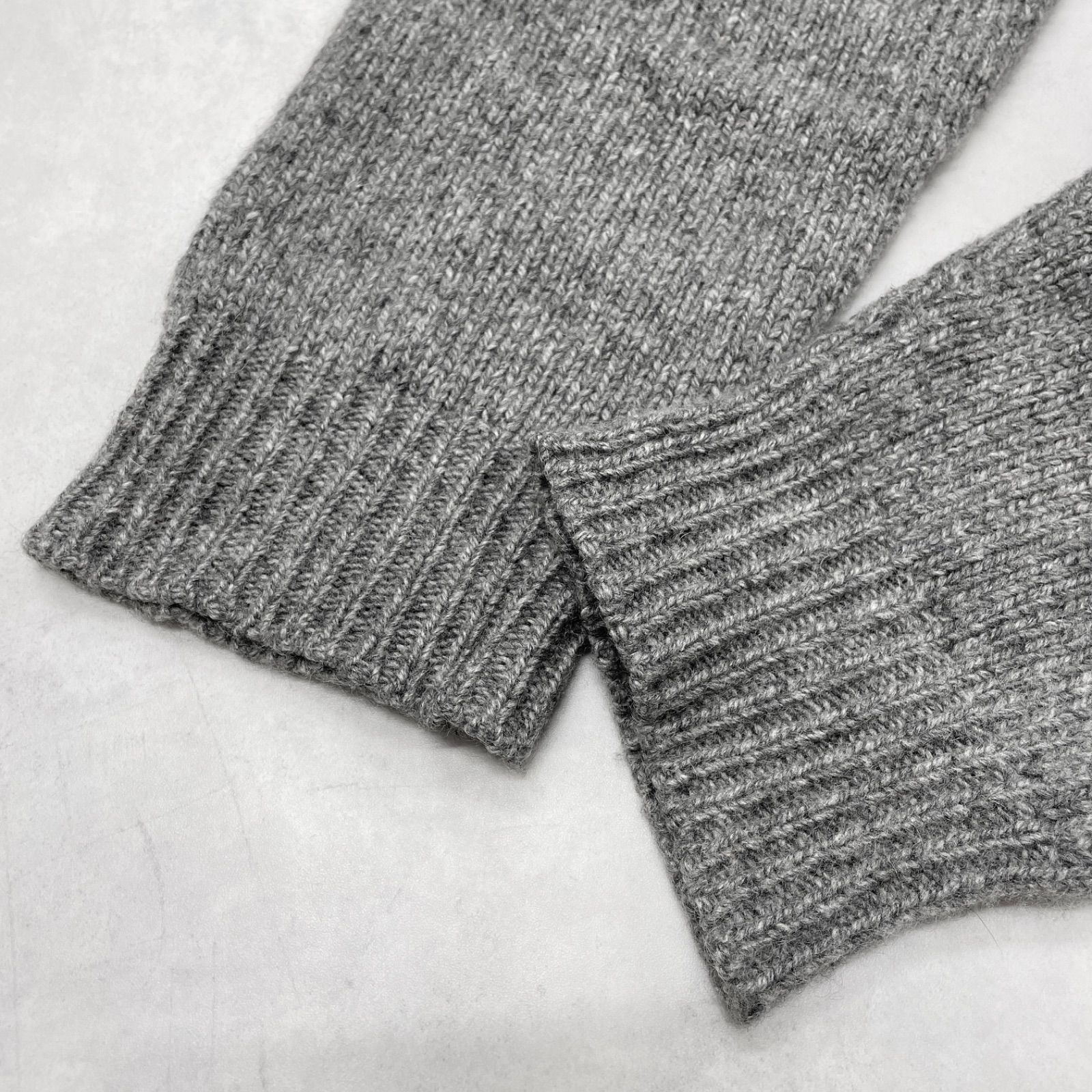 【美品】Celine セリーヌ ニット 切替 セーター フィービー期 アーカイブ 楽天市場】セリーヌ フィービー（ニット・セーター｜トップス