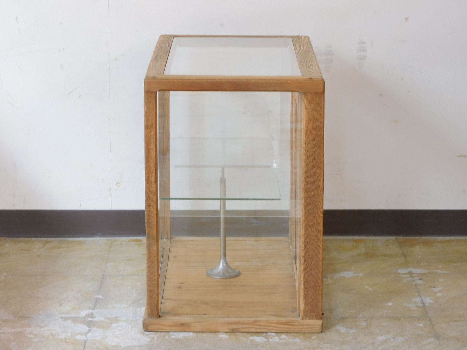 オーク材 ふるい木味 卓上ショーケース HK-a-05680 / 古道具