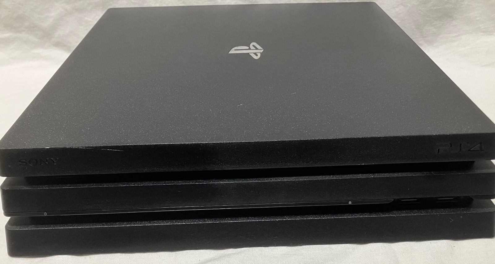 SONY PlayStation 4 Pro CUH 7200 B 1 TB プレイステーション4 プロ ps 本体